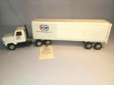 Ertl-Coop/Farmland Industries KC, Mo truck trailer