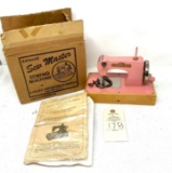 Vintage KAYanEE Sew Master Child size hand crank sewing machine with box