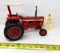 ERTL International Farmall 826