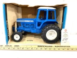 ERTL 7700 Ford Tractor