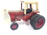 Ertl International Tractor