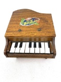 Vintage Gur Pet grand baby piano