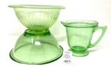 Vintage green depression mixing bowls and measuring cup