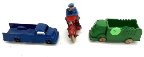 Antique toys ? Auburn Rubber Corp., tootsie toy pick ups, AUB BUBR motorcycle