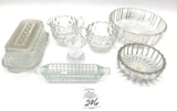 Assorted vintage pieces of glassware