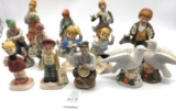 Assorted ceramic figurines, some Flambro