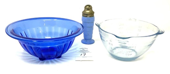 Vintage blue dishes