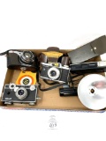 Assorted vintage cameras, Argus, Petri, Keystone