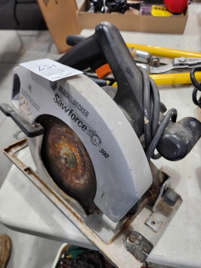 Black and Decker 2.5 hp Circular Saw