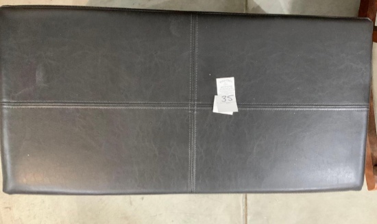 Vinyl bench with storage