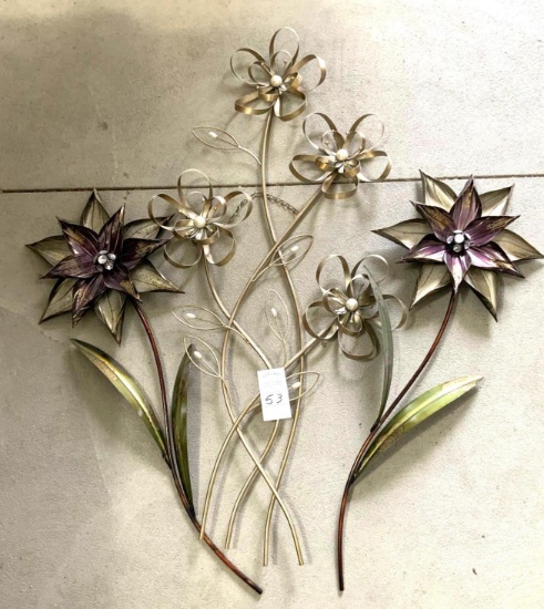 Metal wall decor