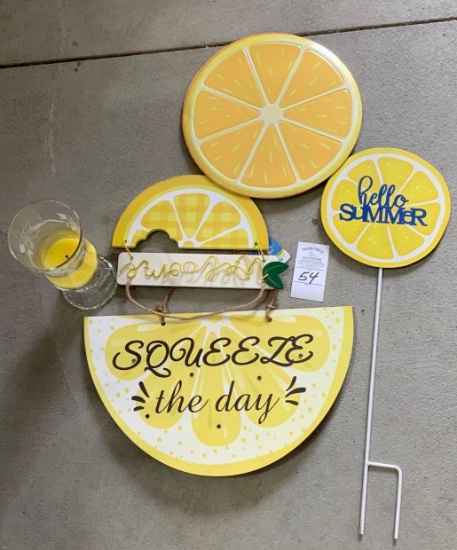 Yellow decor