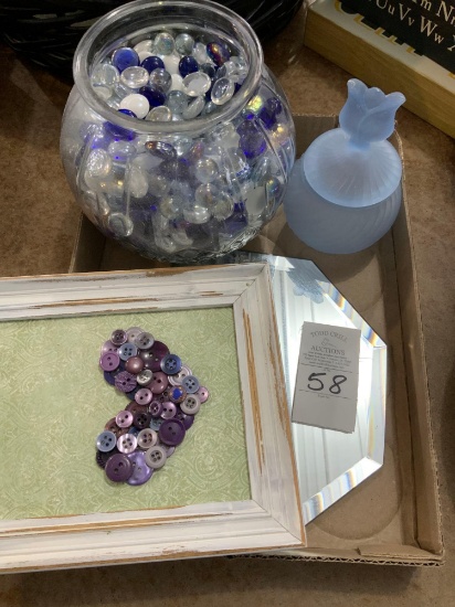 Button picture mirror jar of glass