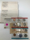 5 - 1968 US MINT UNCIRCULATED COIN SETS