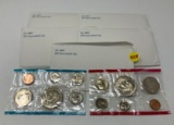 5 - 1975 US MINT UNCIRCULATED COIN SETS