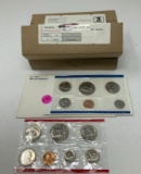 10 - 1981 UNCIRCULATED COIN SETS