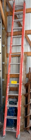28 FT HD FIBERGLASS EXTENSION LADDER