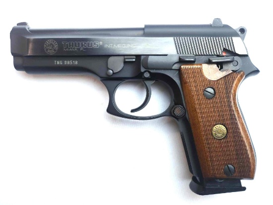 TAURUS PT 92 C SEMI AUTO 9 MM - NIB