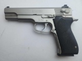 SMITH & WESSON 1006 SEMI AUTO 10 MM