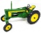 ERTL JOHN DEERE 520 TRACTOR