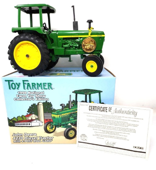 ERTL TOY FARMER JOHN DEERE 230 DIESEL TRACTOR NIB
