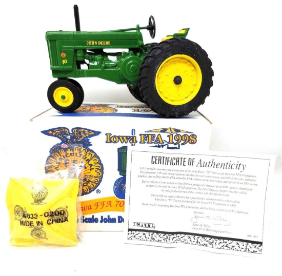 1998 ERTL JOHN DEERE MODEL 70 TRACTOR NIB