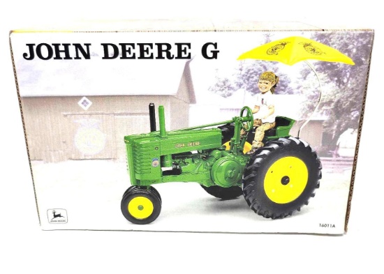 1999 ERTL JOHN DEERE G TRACTOR NIB