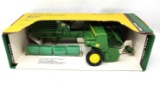ERTL JOHN DEERE BALER NIB