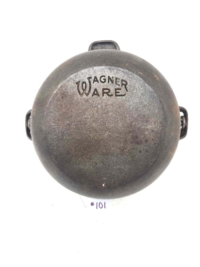 2 QT Wagner Ware Dutch Oven