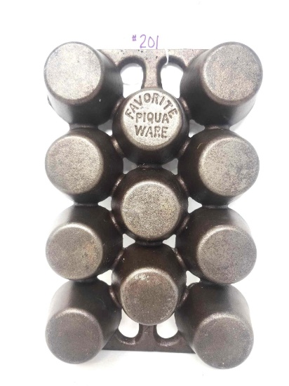 Favorite Piquaware No.4 Eleven Cup Pop-Over Pan