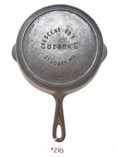 No.5 Crescent/Ozark Cast Iron Skillet Fully Marked