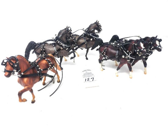5 - Breyer Horses (2 Saddle Bred, 2 Arabian, 1 Welsh)