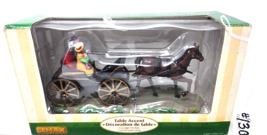 2007 Lemax Village Collection Carriage For Two