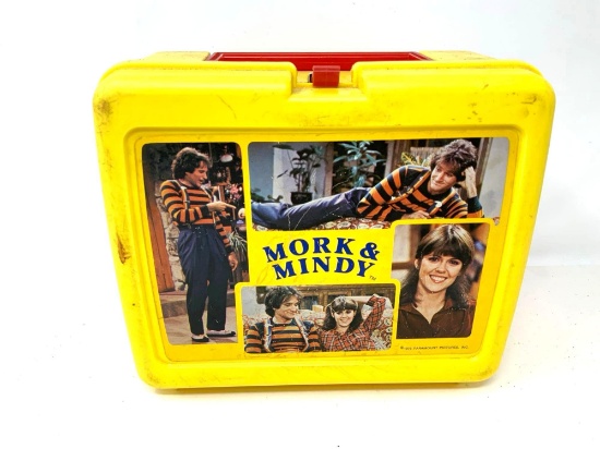 Vintage 1978 Plastic Mork and Mindy Lunch Box