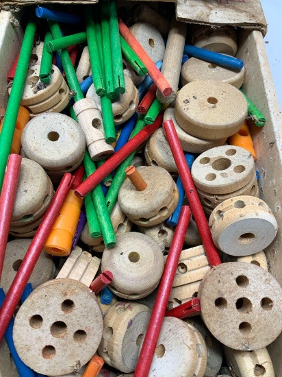 Vintage TinkerToys 49 4404
