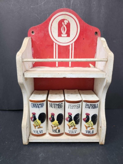 Set Of 4 Vintage Japan Shakers W/Spice Cabinet