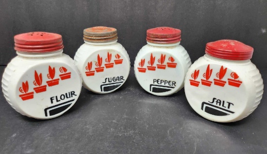 4 Pc Vintage FireKing Vitrock Red Flower Pot Shakers