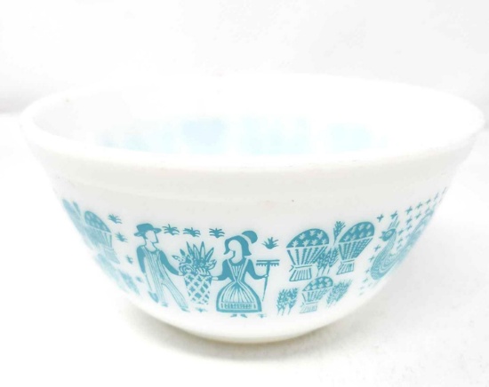 Pyrex Butterprint/Amish 402 Bowl