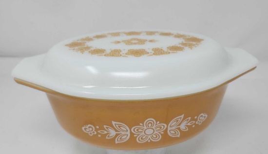 PYREX Butterfly Gold 043 Oval Casserole w/Matching Lid