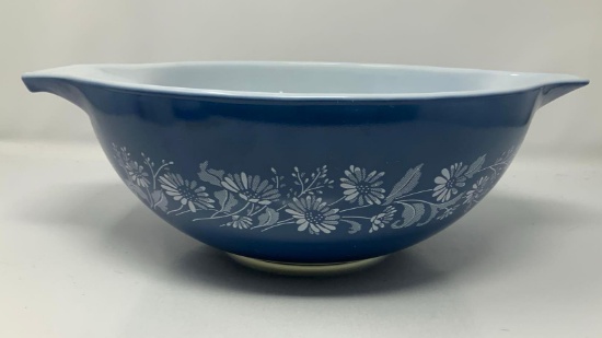 Pyrex Colonial Mist 444 Cinderella Bowl