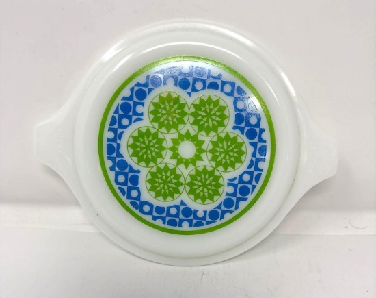 Pyrex Crazy Quilt 20-C Opal Lid