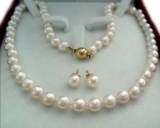 8-9mm White Akoya Pearl 14kt Gold Necklace & Earrings Set