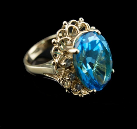 Blue Topaz & Diamond 14kt Gold Cocktail Ring