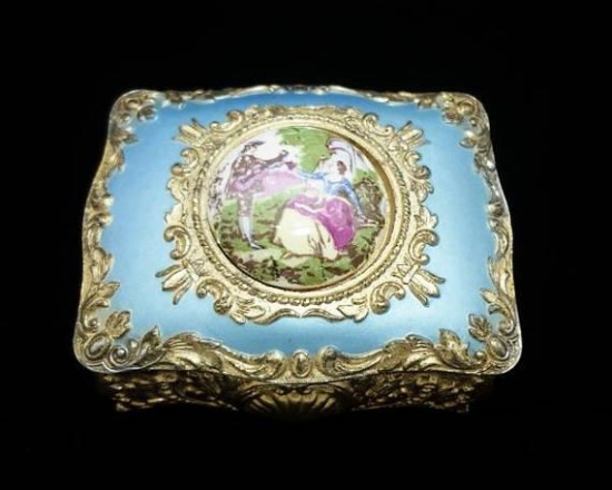 Vintage Hand Painted Japanese Porcelain Gold Jewelry Box