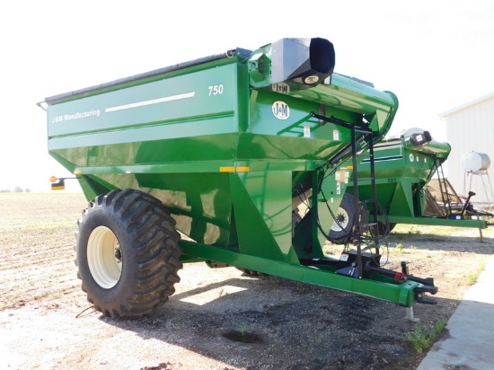 J&M  GRAIN CART