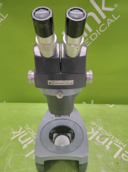 American Optical MOD. 569 Microscope - 25274