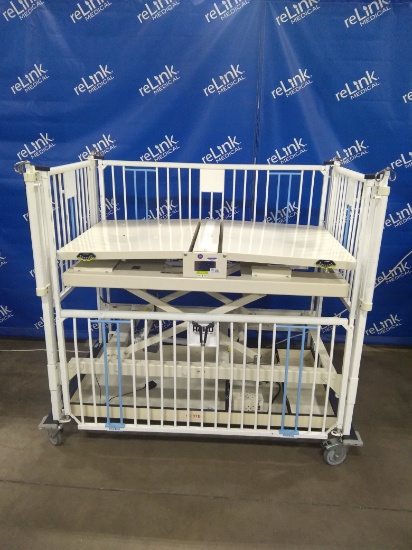 Hard Infant Crib  - 51375