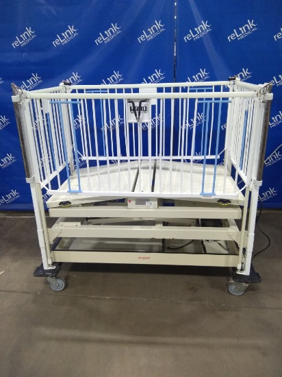 Hard Manufacturing  Baby Crib Crib - 49876