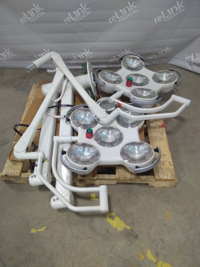 Heraeus Hanaulux 2005 Surgical Lights - 40945