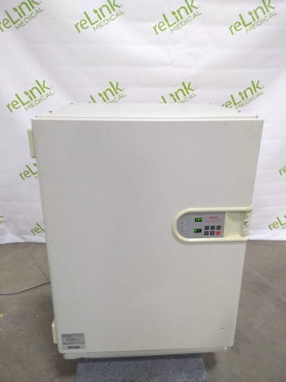 Sanyo Electronic Co MCO-17AC CO2 Incubator - 40245